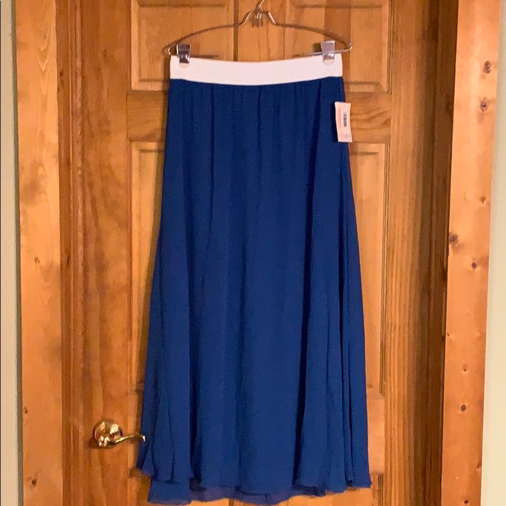 LuLaRoe Lucy Skirt